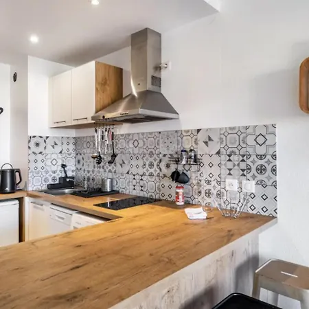 Magnifique Gebal Climatise Vue Sur Piscine A Juan-les-pins Lejlighed *