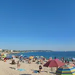 Magnifique Gebal Climatise Vue Sur Piscine A Juan-les-pins Apartment *