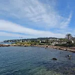 Magnifique Gebal Climatise Vue Sur Piscine A Juan-les-pins *
