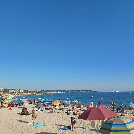 Juan Les Pins Tanit Le Gebal Climatise Vue Sur Piscine Apartman *
